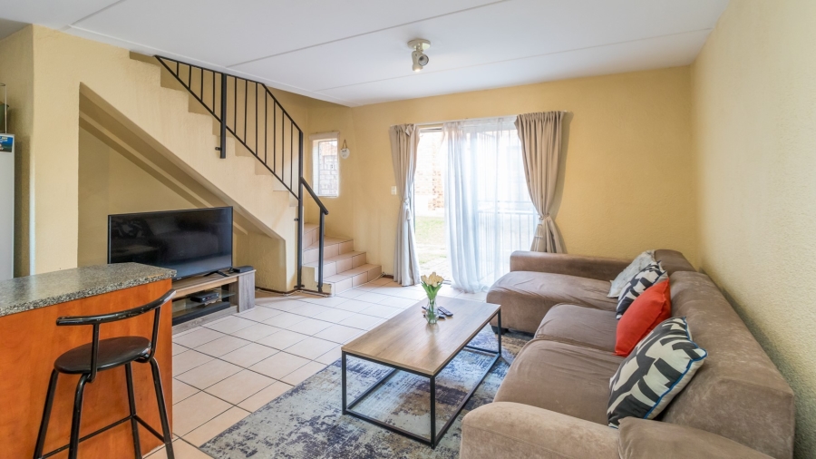 2 Bedroom Property for Sale in Halfway Gardens Gauteng