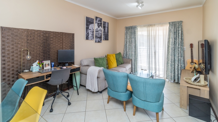 2 Bedroom Property for Sale in Noordwyk Gauteng