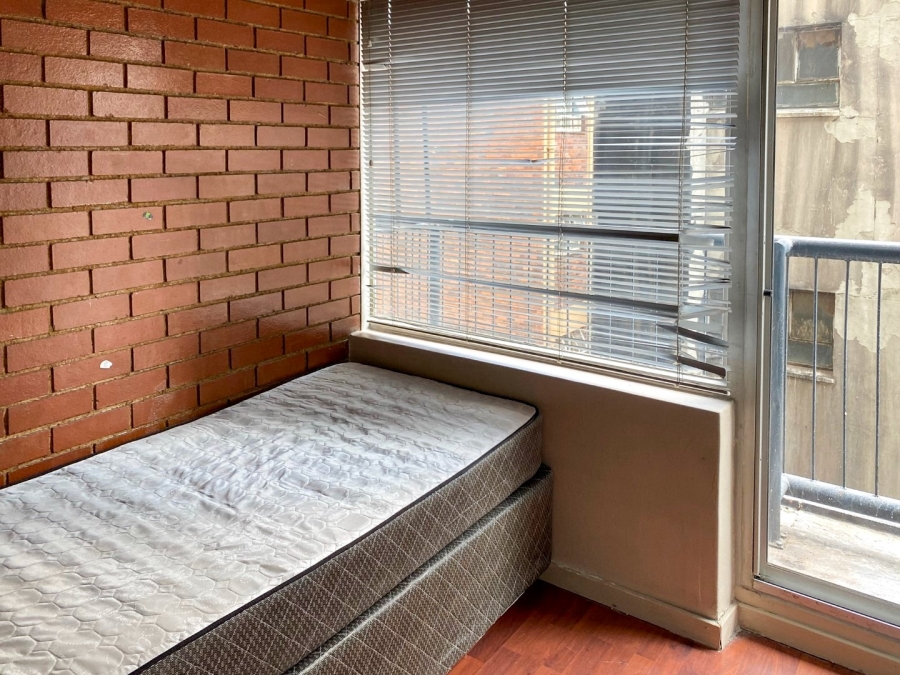 2 Bedroom Property for Sale in Braamfontein Gauteng