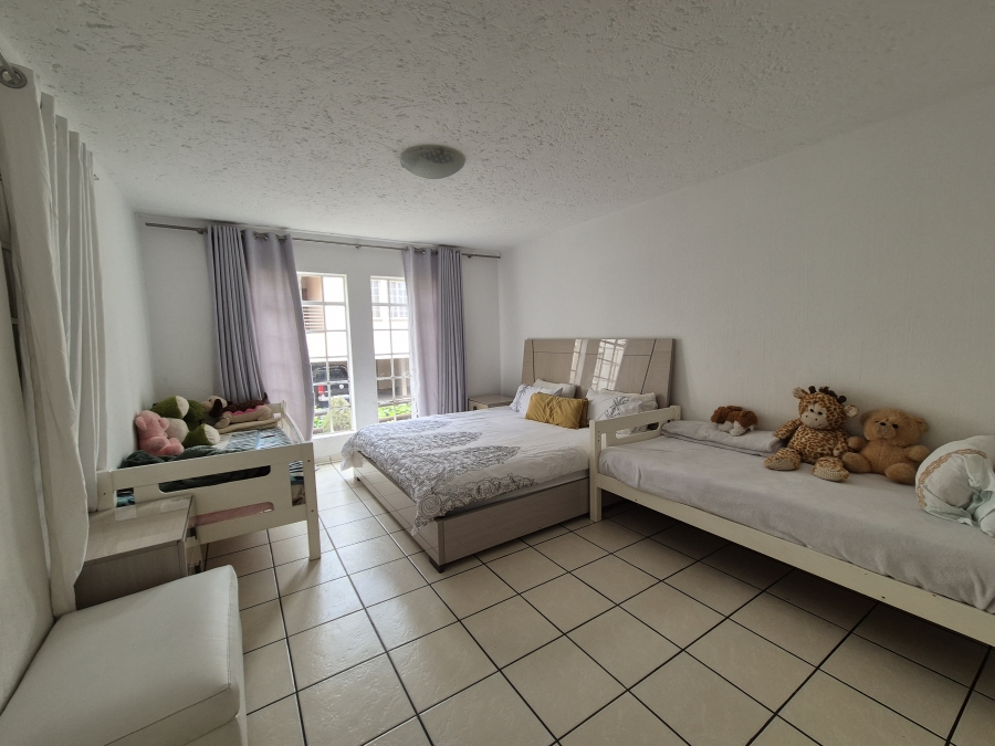 2 Bedroom Property for Sale in Bedfordview Gauteng