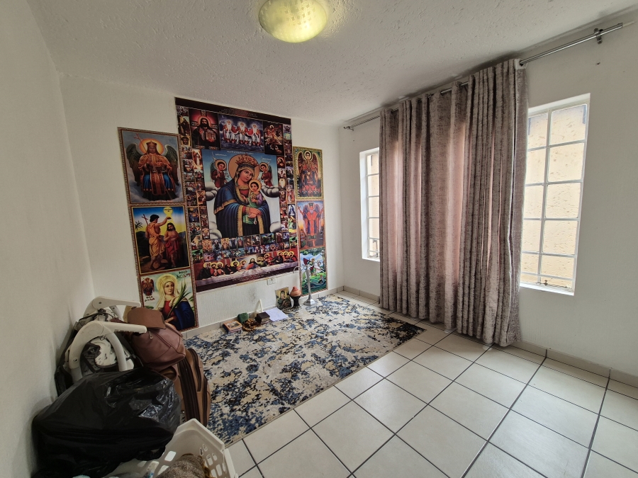 2 Bedroom Property for Sale in Bedfordview Gauteng