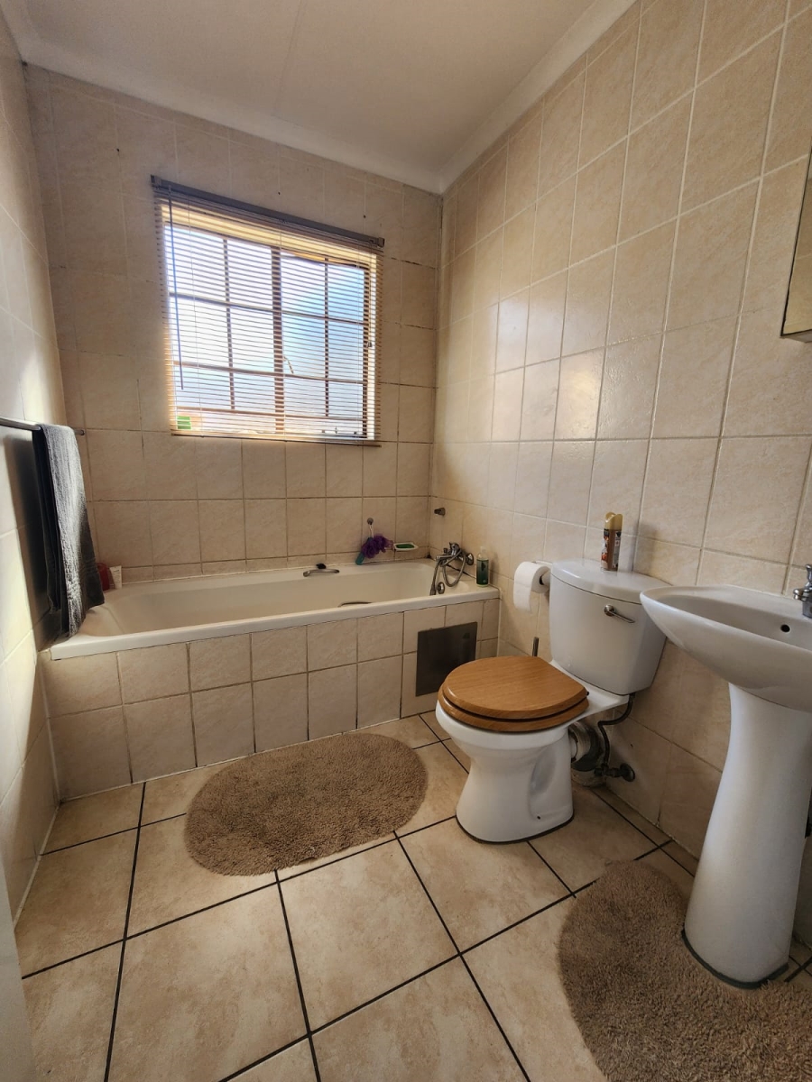 3 Bedroom Property for Sale in Union Gauteng