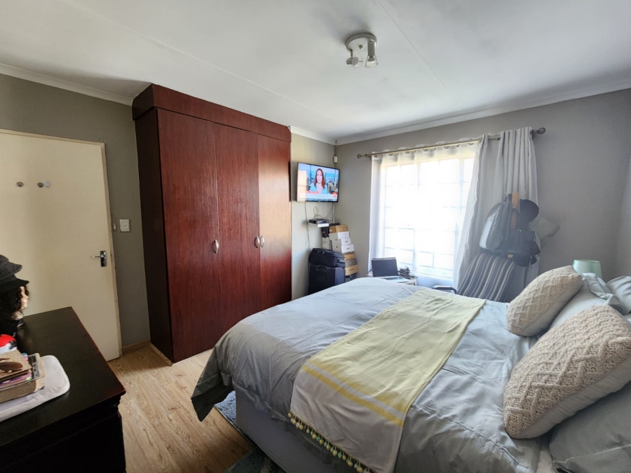 3 Bedroom Property for Sale in Union Gauteng