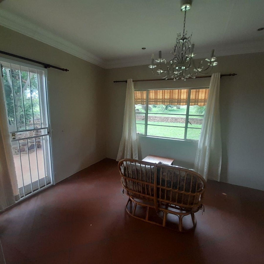 To Let 2 Bedroom Property for Rent in Hekpoort Gauteng