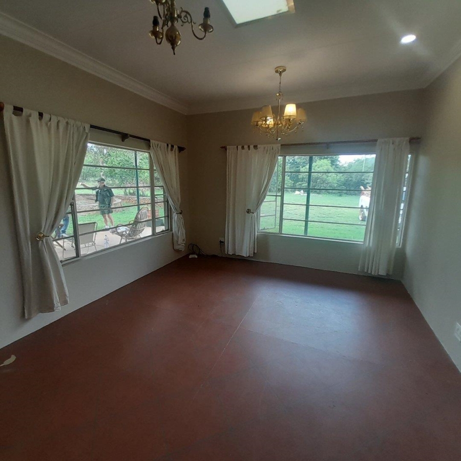 To Let 2 Bedroom Property for Rent in Hekpoort Gauteng