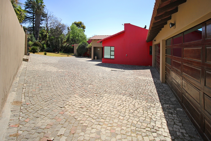 4 Bedroom Property for Sale in Kelvin Gauteng