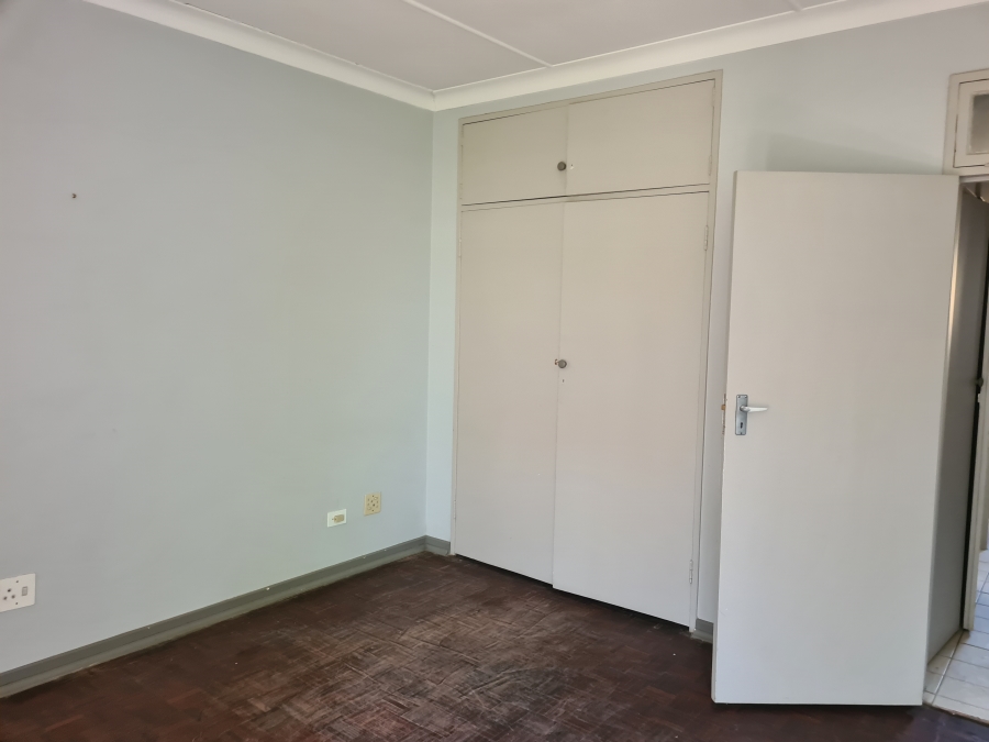 To Let 2 Bedroom Property for Rent in Windsor East Gauteng