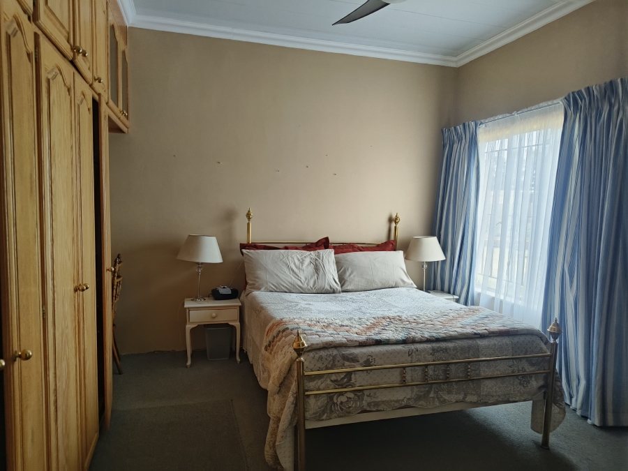 5 Bedroom Property for Sale in Onspoed AH Gauteng