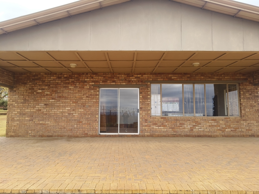 5 Bedroom Property for Sale in Onspoed AH Gauteng