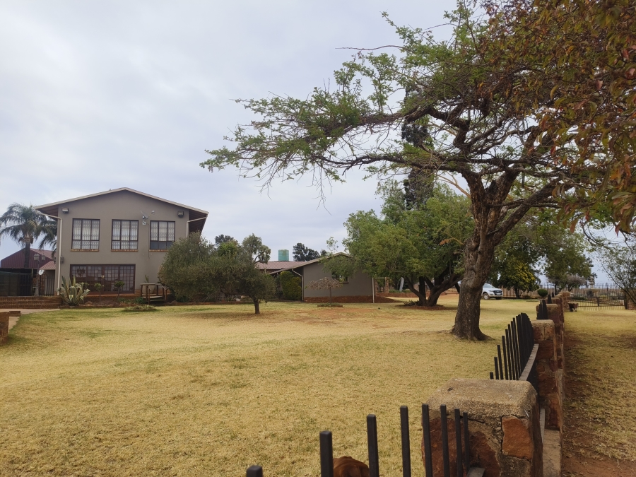 5 Bedroom Property for Sale in Onspoed AH Gauteng