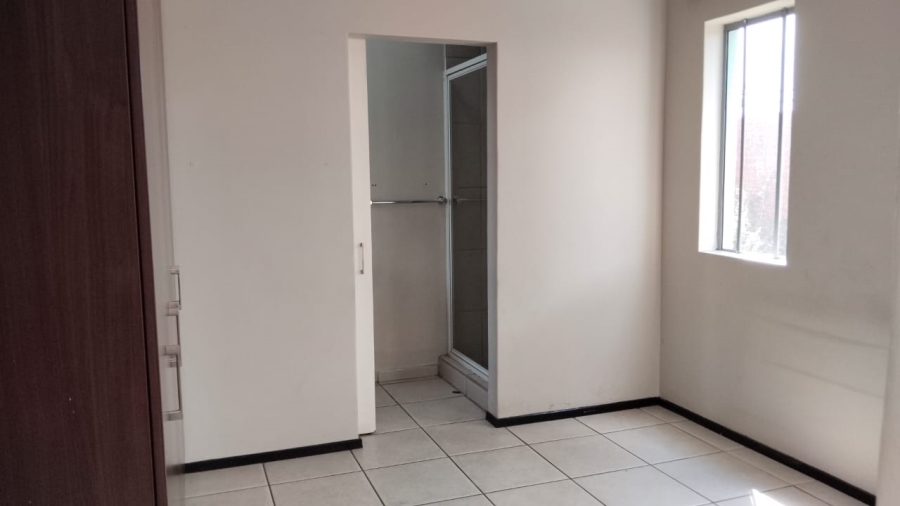 3 Bedroom Property for Sale in Florentia Gauteng