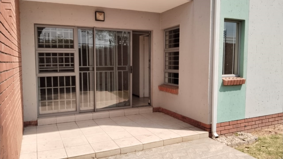 3 Bedroom Property for Sale in Florentia Gauteng