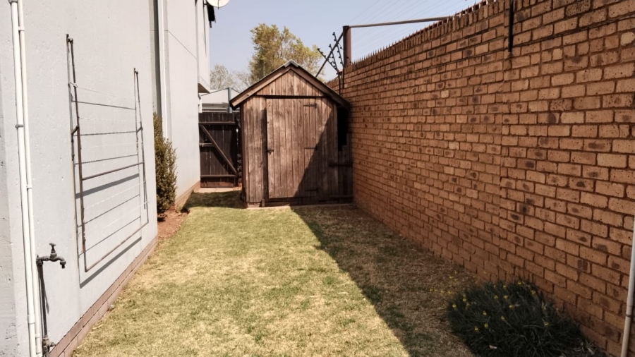 3 Bedroom Property for Sale in Florentia Gauteng