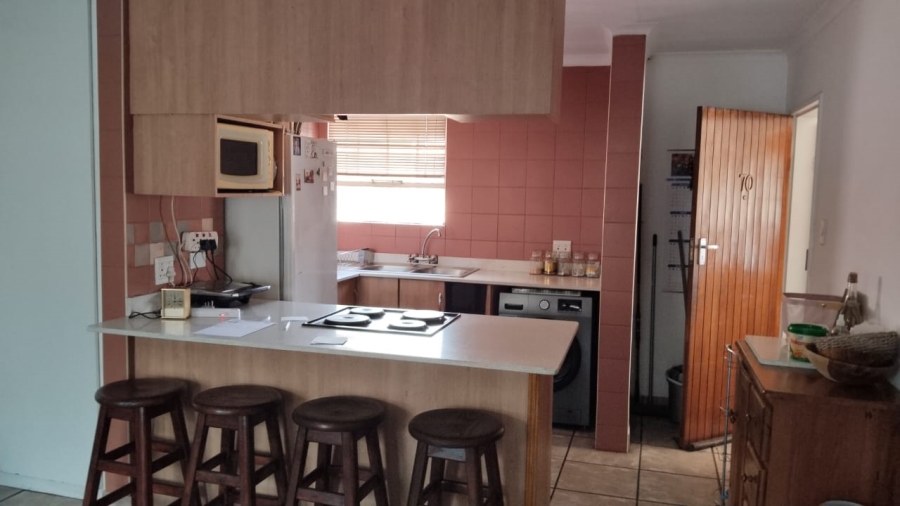 2 Bedroom Property for Sale in Verwoerdpark Gauteng