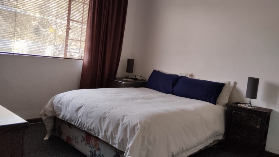 2 Bedroom Property for Sale in Verwoerdpark Gauteng