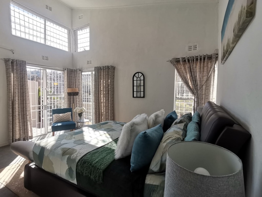 3 Bedroom Property for Sale in Oakdene Gauteng