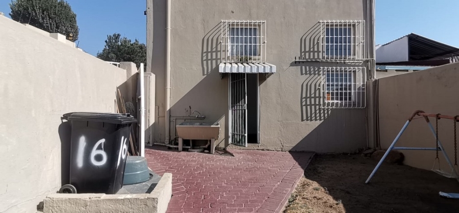 3 Bedroom Property for Sale in Oakdene Gauteng