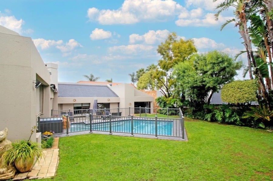 4 Bedroom Property for Sale in Dowerglen Ext 5 Gauteng