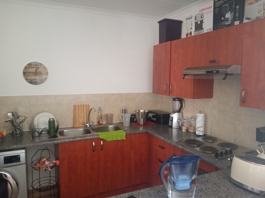 2 Bedroom Property for Sale in Comet Gauteng