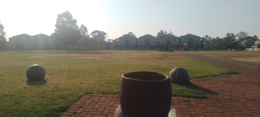 2 Bedroom Property for Sale in Brakpan North Gauteng