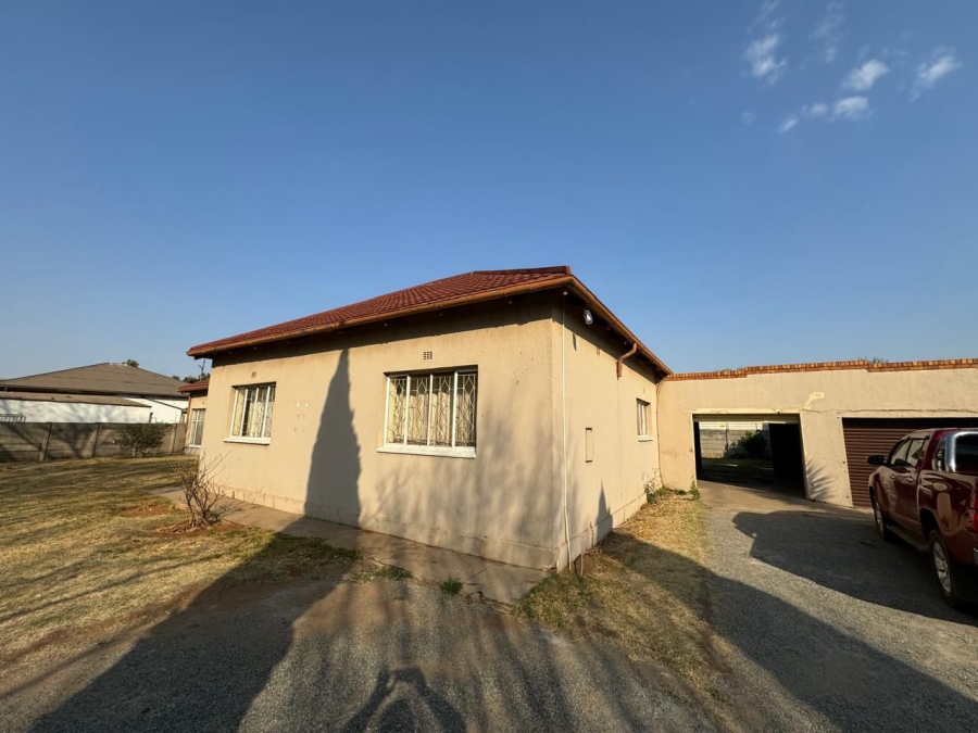 4 Bedroom Property for Sale in Brakpan Central Gauteng