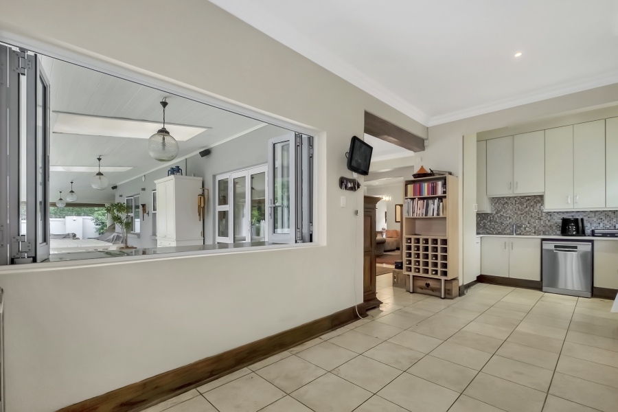 3 Bedroom Property for Sale in Parkview Gauteng