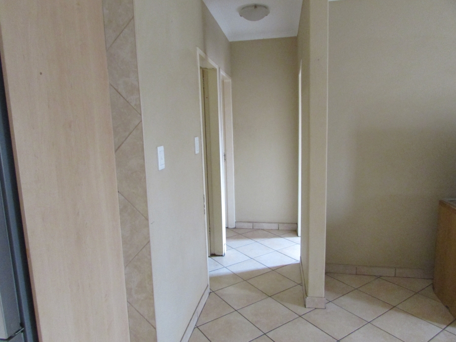 2 Bedroom Property for Sale in Greenhills Gauteng