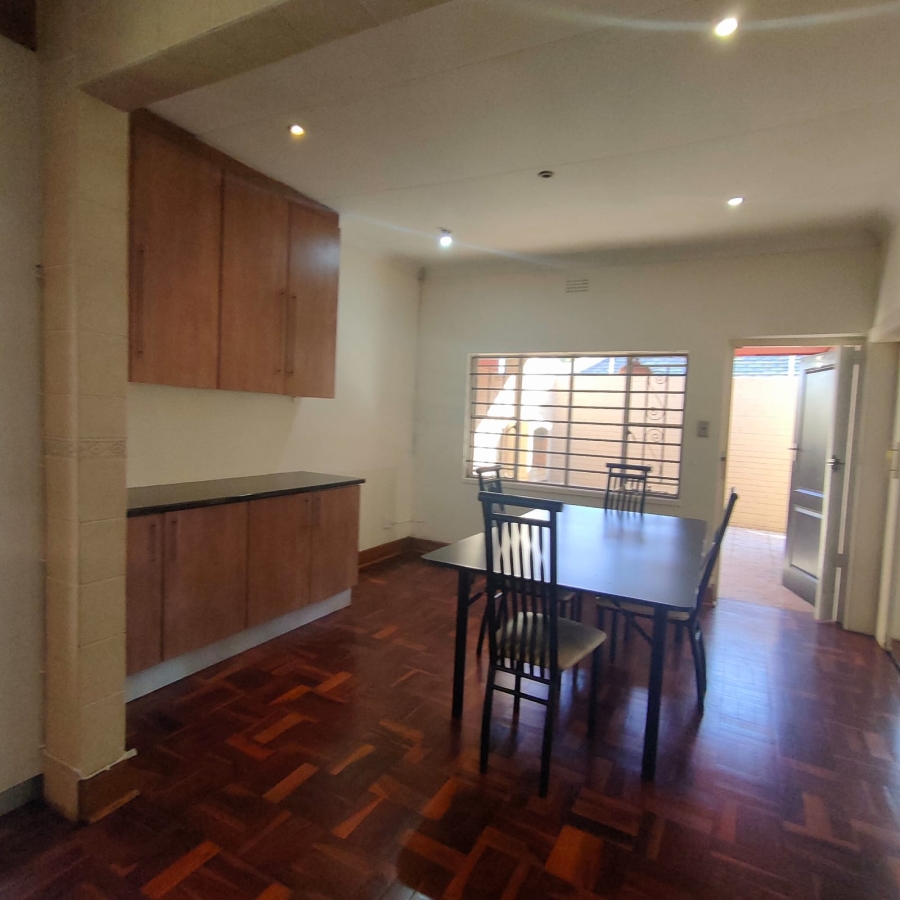 To Let 3 Bedroom Property for Rent in Emmarentia Gauteng