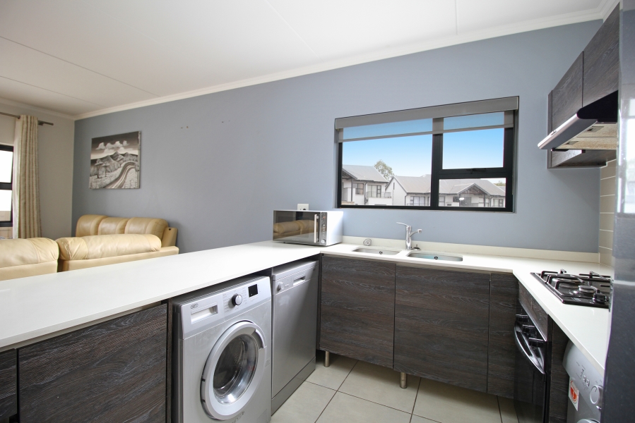 2 Bedroom Property for Sale in Olivedale Gauteng