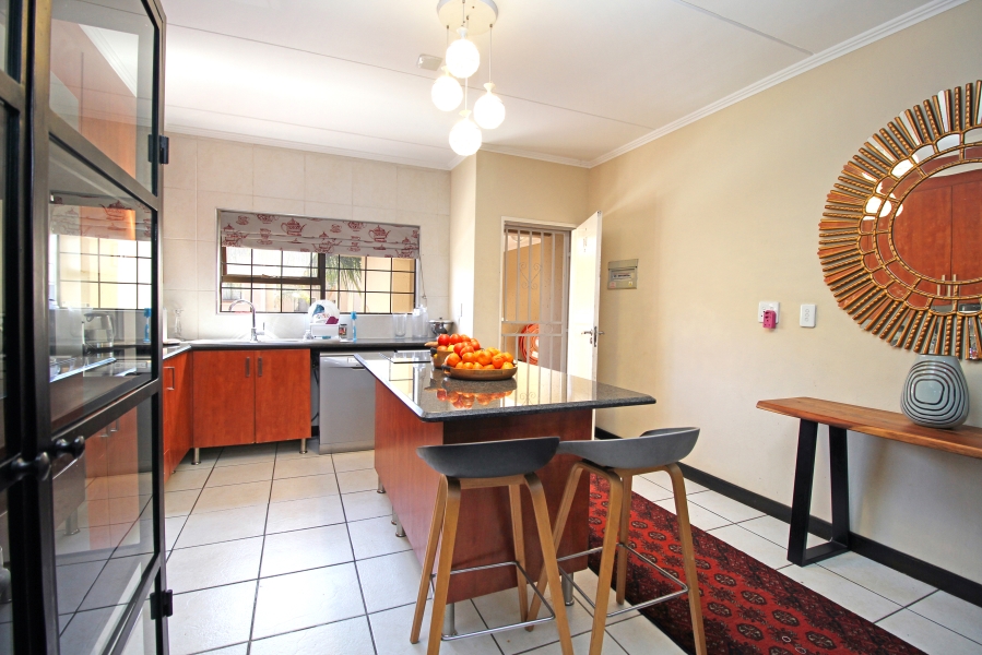 3 Bedroom Property for Sale in Sunninghill Gauteng