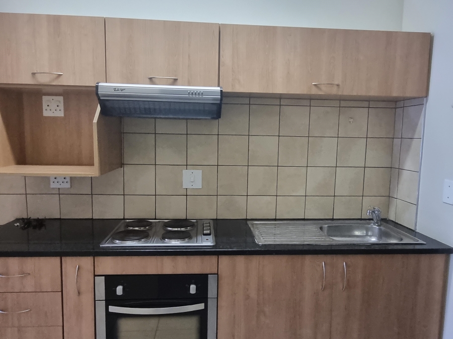 1 Bedroom Property for Sale in The Retreat Gauteng