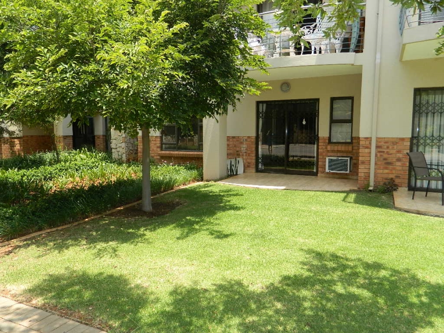 1 Bedroom Property for Sale in The Retreat Gauteng