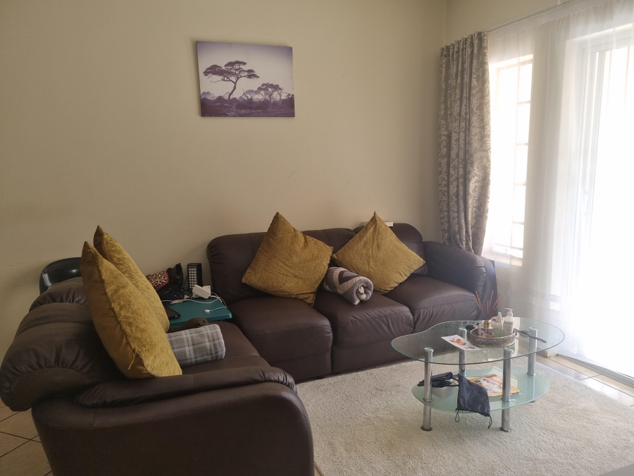 2 Bedroom Property for Sale in Hazeldean Gauteng