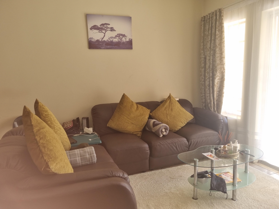 2 Bedroom Property for Sale in Hazeldean Gauteng