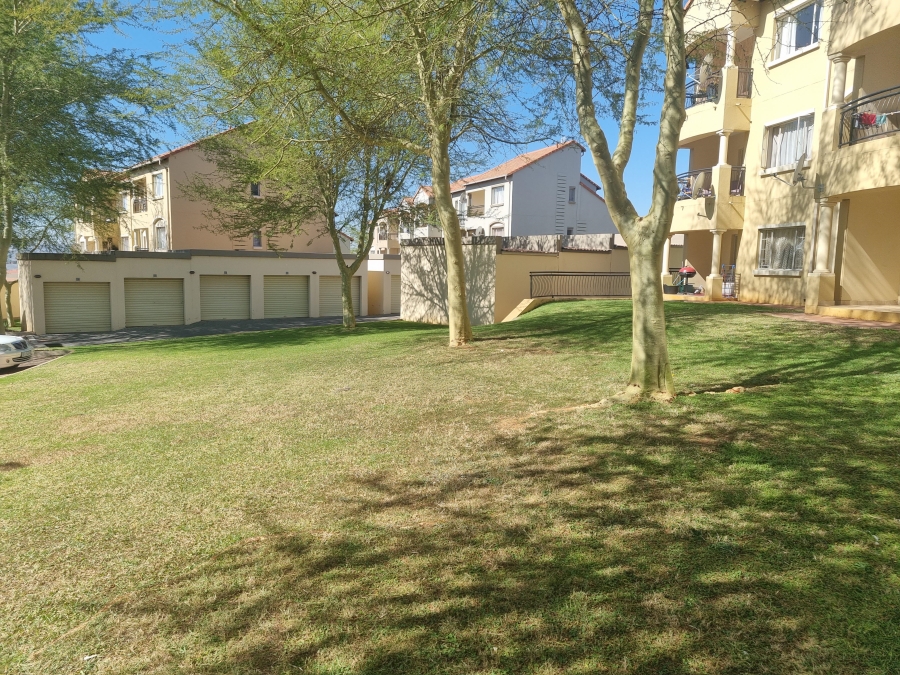 2 Bedroom Property for Sale in Hazeldean Gauteng