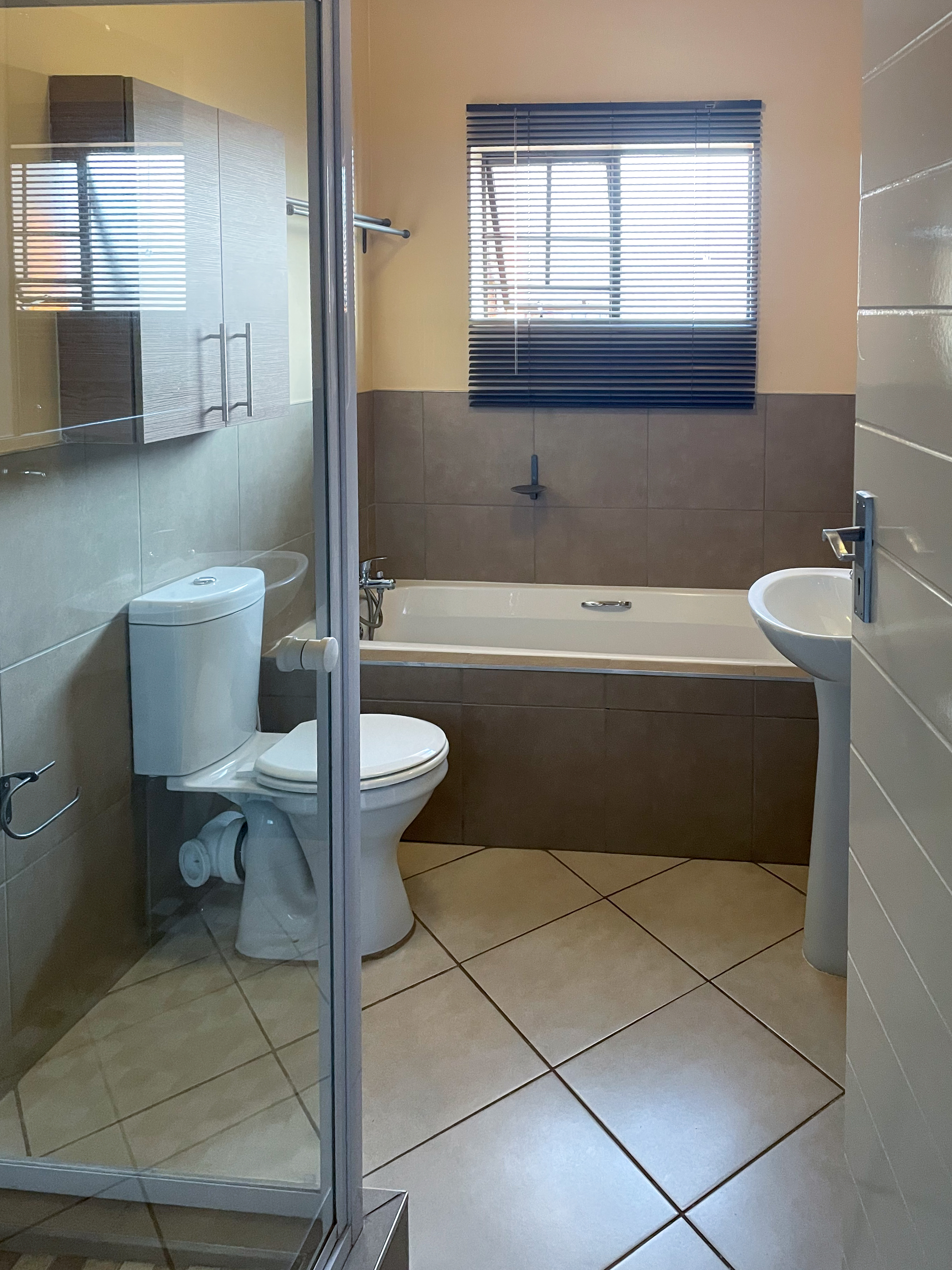 3 Bedroom Property for Sale in Noordwyk Gauteng