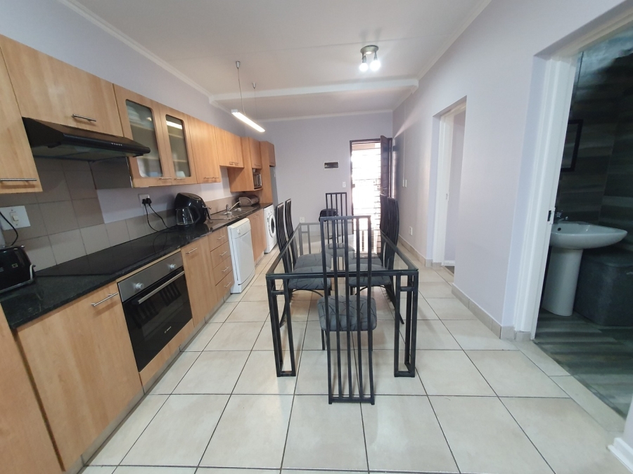 2 Bedroom Property for Sale in Sunninghill Gauteng