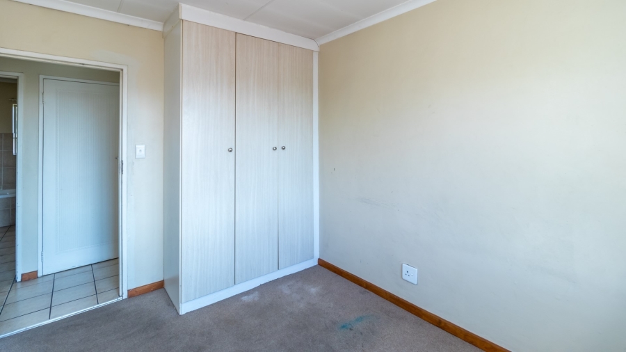 To Let 2 Bedroom Property for Rent in Noordwyk Gauteng