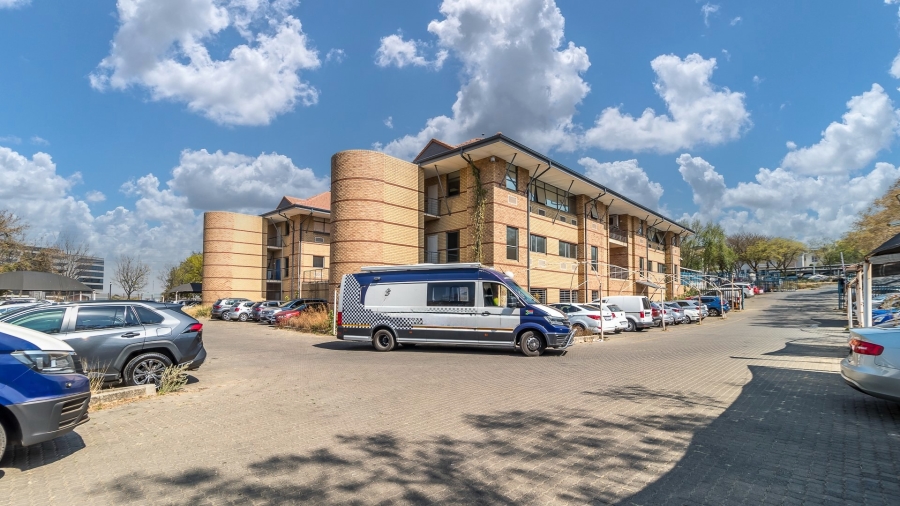 Commercial Property for Sale in Vorna Valley Gauteng