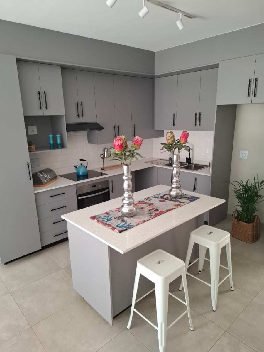 To Let 2 Bedroom Property for Rent in Baileys Muckleneuk Gauteng