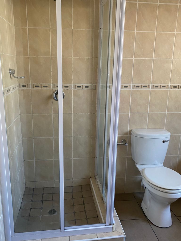 To Let 2 Bedroom Property for Rent in Noordwyk Gauteng