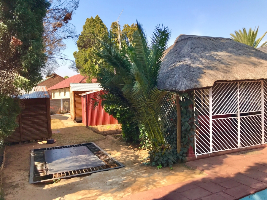 4 Bedroom Property for Sale in Germiston Central Gauteng