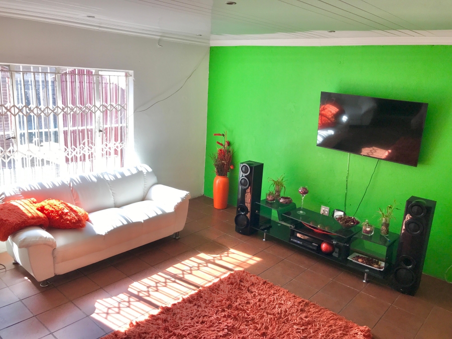 4 Bedroom Property for Sale in Germiston Central Gauteng