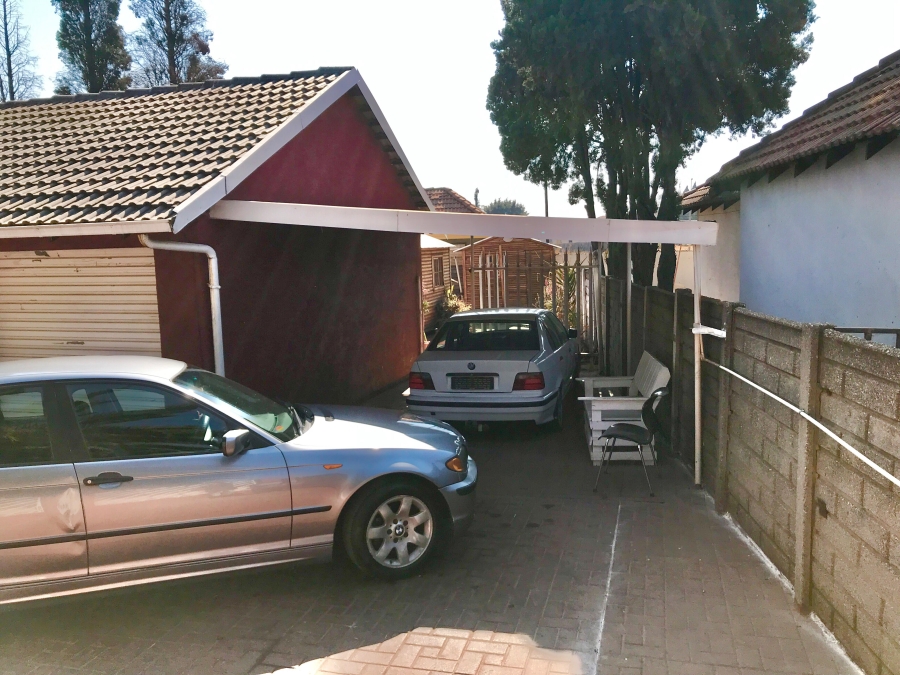 4 Bedroom Property for Sale in Germiston Central Gauteng