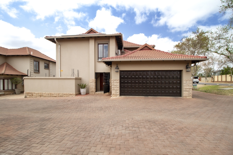 3 Bedroom Property for Sale in Six Fountains Residential Estate Gauteng