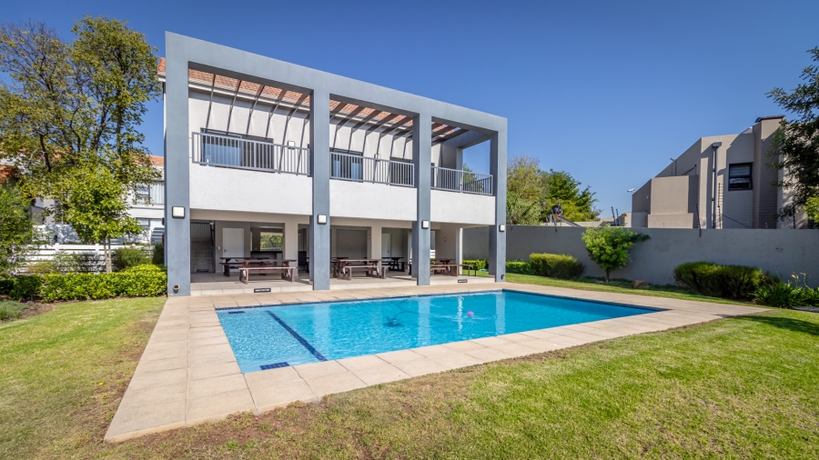 3 Bedroom Property for Sale in Lonehill Gauteng