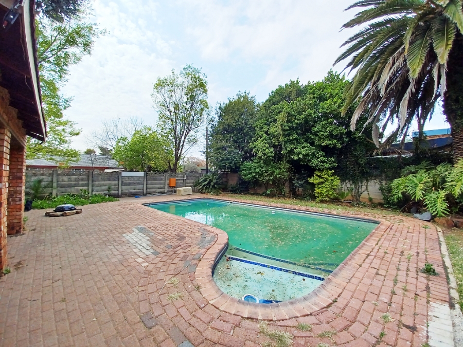 4 Bedroom Property for Sale in Vanderbijlpark Sw 2 Gauteng