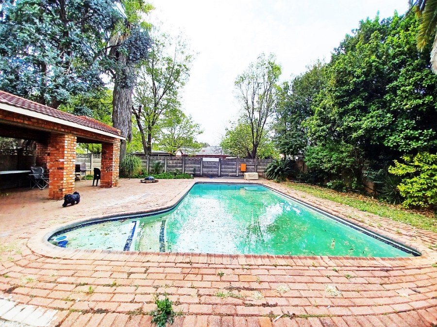 4 Bedroom Property for Sale in Vanderbijlpark Sw 2 Gauteng