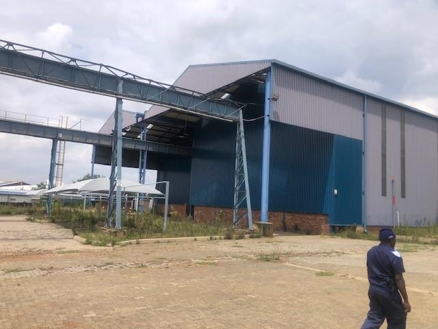 To Let commercial Property for Rent in Wadeville Gauteng