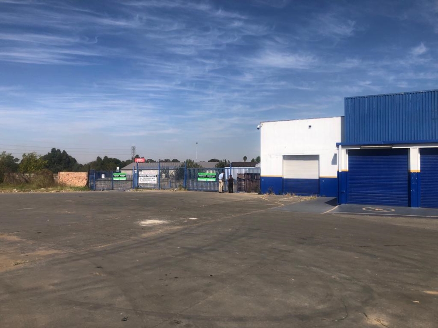 To Let commercial Property for Rent in Alrode Gauteng